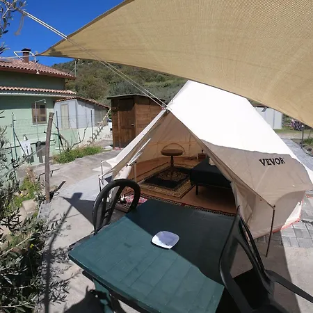 Кемпинг Gole Alcantara Mini Campeggio Privato Мотта-Камастра