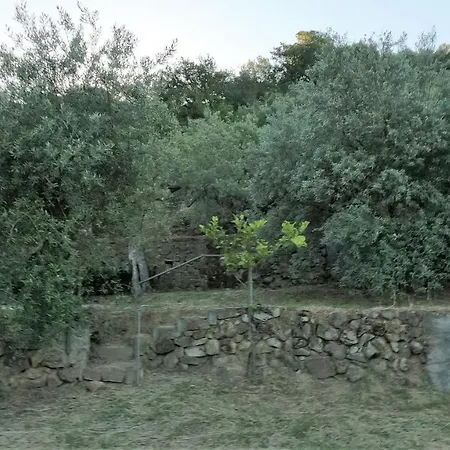 Gole Alcantara Mini Campeggio Privato Campsite