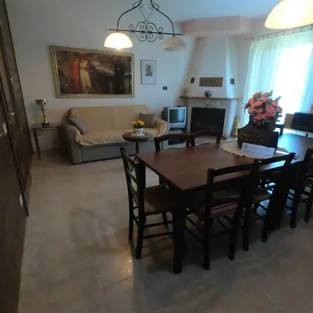 Gole Alcantara Mini Campeggio Privato *